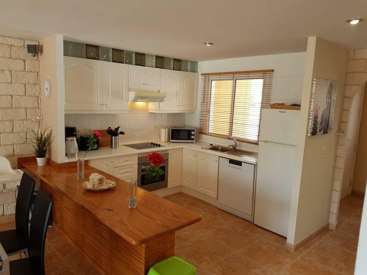 Villa Roque Del Conde With Fantastic Sea View, Terrace, Pool, Wifi, Sat-Tv, Garage Costa Adeje  Exterior foto